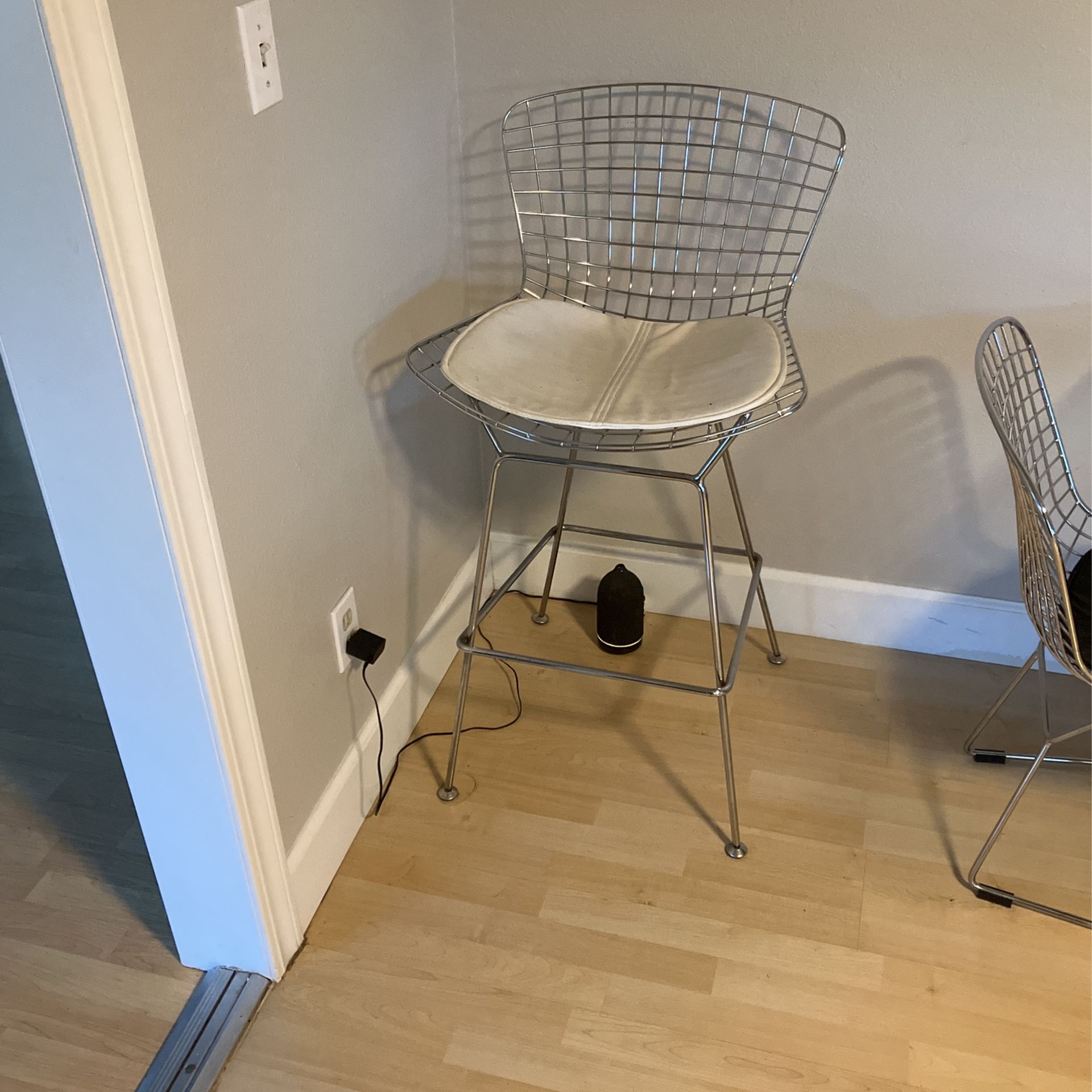 Mcm Bar Stool/chairs