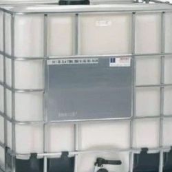 Water Tank Reservoir 330 Gallons Excellent Shape, Steel Cage Super Sale Price Only139.99obo