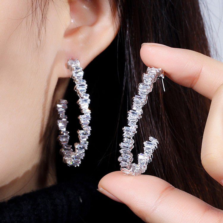 "Fashion Big Open Crystal Round Hoop Earrings for Women, VP1015
 
  