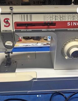 Singer Sewing Machine