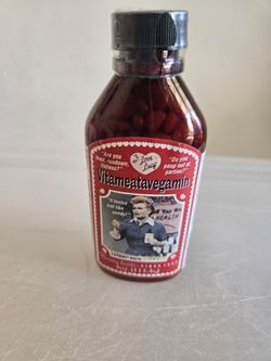 Vintage I Love Lucy  Vitameatavegamin  
