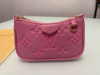 Pink v hand bag