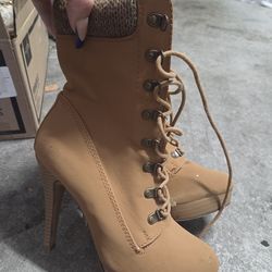 Women boots