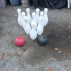 Big Bowling Set