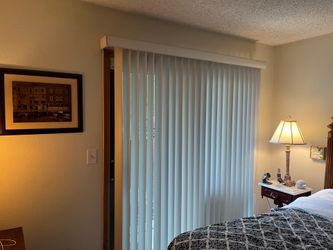 Vertical blinds