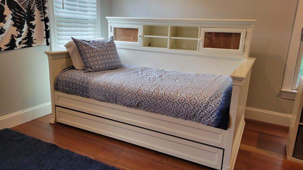 Pottery Barn Twin Bed $1750 New, Now $475