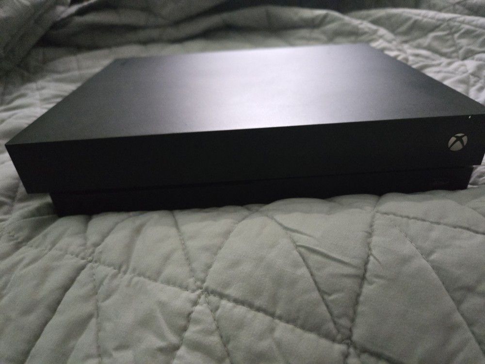 Xbox One X 1 Tb