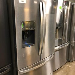Whirlpool WRF767SDHZ 27 cu. ft. French Door Refrigerator