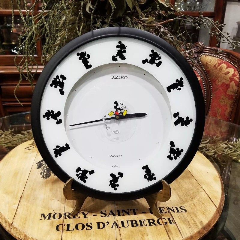 Vintage Authentic Seiko Animated Mickey Mouse Disney Wall Clock