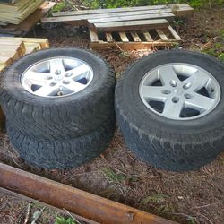 Wheels & Tires 255 75 R17 Jeep Wrangler Cherokee Toyota