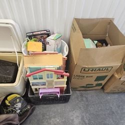 🚨 FREE! Everything Must Go! 🚨