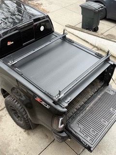 Tonneau Cover - Retrax Retractable Tonneau Cover Fits 2017-2022 Chevrolet Colorado 61.7 Bed