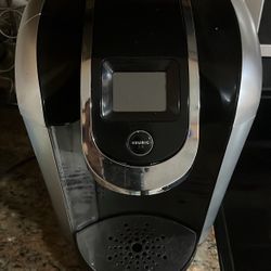 Keurig 2.0 And Microwave 