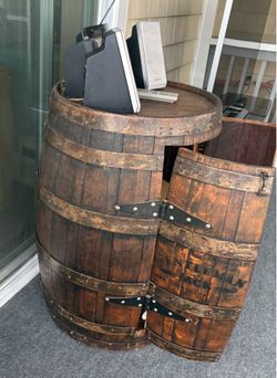 Wooden barrel (see pictures)