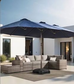 OVERSIZED PATIO UMBRELLA