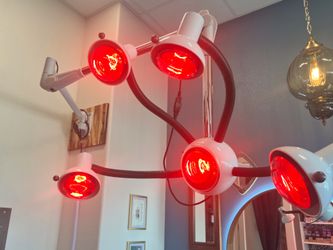 Wall -mounted 5-lamp infrared hair processor