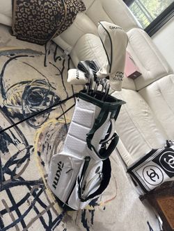 Full kith golf set + all clubs