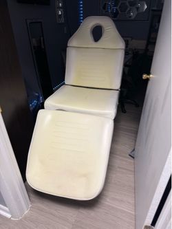 Electric Massage/ Facial Table