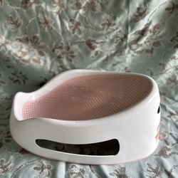 Anglecare Baby Bath