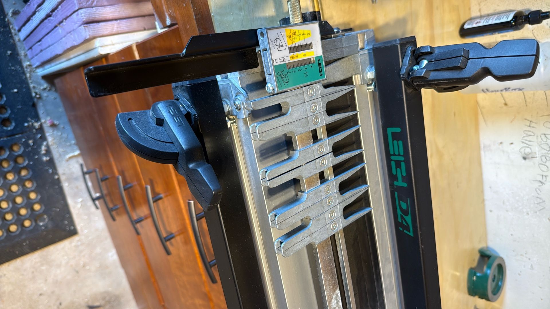 Leigh D4 Dovetail Jig