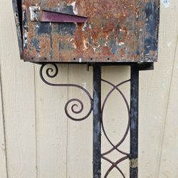 Vintage Mailbox