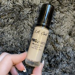 LA Girl Pro Matte HD High Definition Long Wear Foundation 