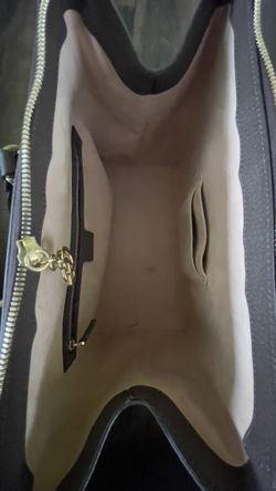 Gucci Ophidia GG Medium Tote Bag Authentic for Sale in Los Angeles, CA -  OfferUp