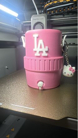 LA hello kitty koozie