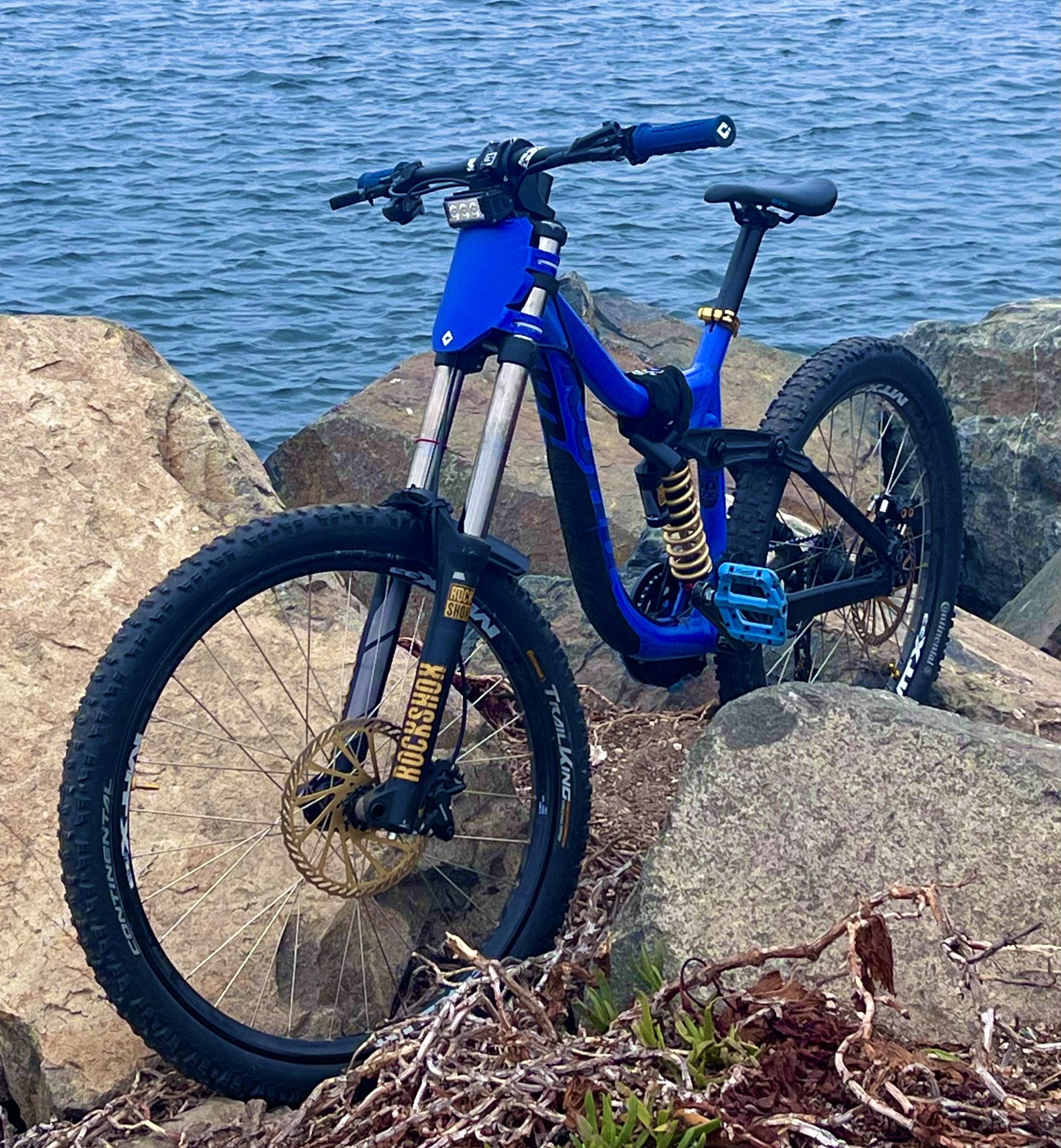 Kona Operator Downhill *modded*