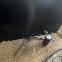 Gaming Monitor XB273