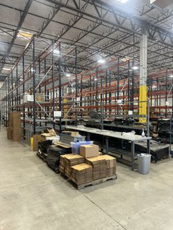 PALLET RACK SHELVING 