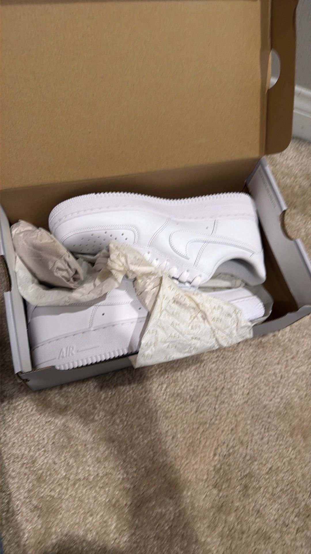 Men’s shoes