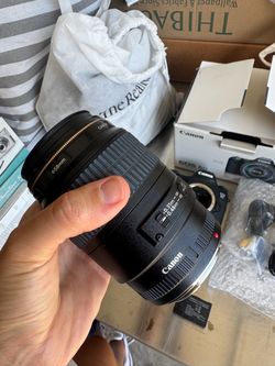 Canon EF 100mm f/2.8 Macro USM Lens