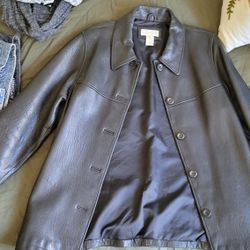 Woman's Leather Jacket. Genuine Leather. Small. 