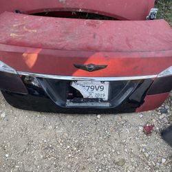2011 Hyundai Genesis Trunk Parts
