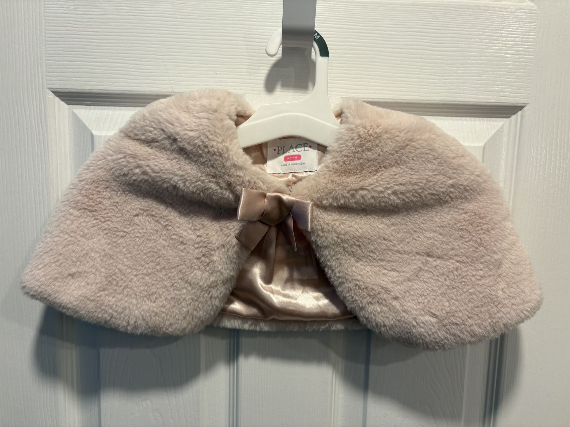 Children’s Place Girls Light Pink Shawl - Size 4 - Simi Valley