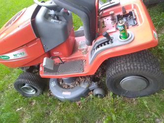 Great looking mower complete don't move much not sure if it needs drive belt