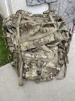 Large Camo Ruck.