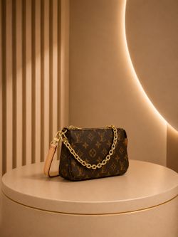 Woman’s purse