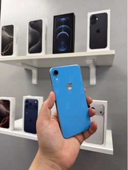 iPhone xr at&t 128gb