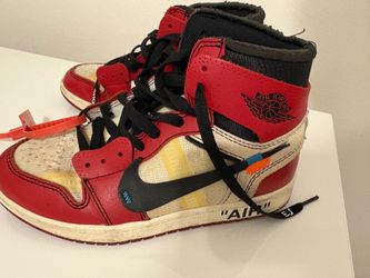 Off white Jordan’s