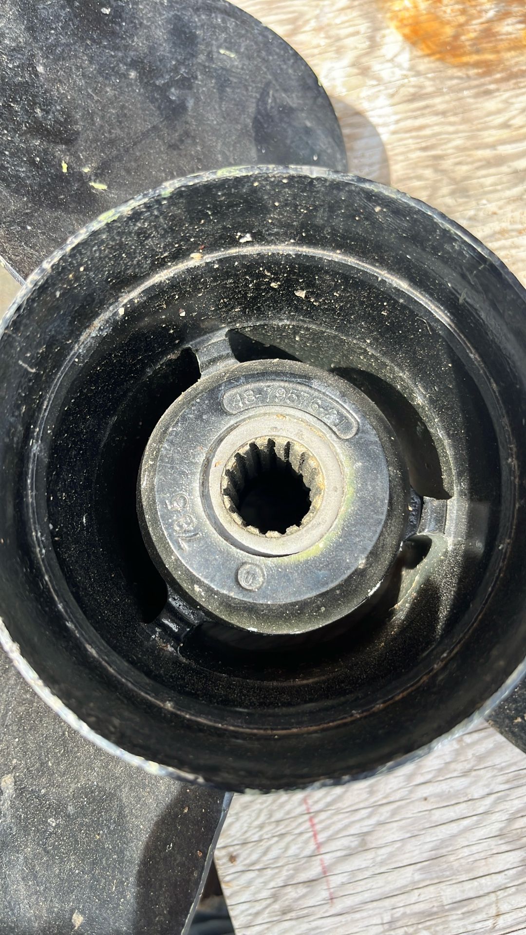 mercruiser 48-79576-21. alum prop
