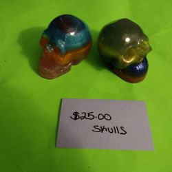 25 Dollar Skulls Resin Multi Colored