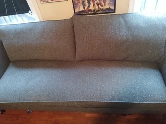 81 X 31 Couch Old Town Tacoma