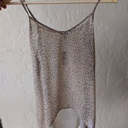 EXPRESS light blouse