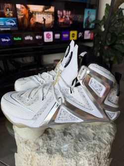 NikeLab x Pigalle LeBron 12 Elite SP White Silver Sneakers Men’s Size 12