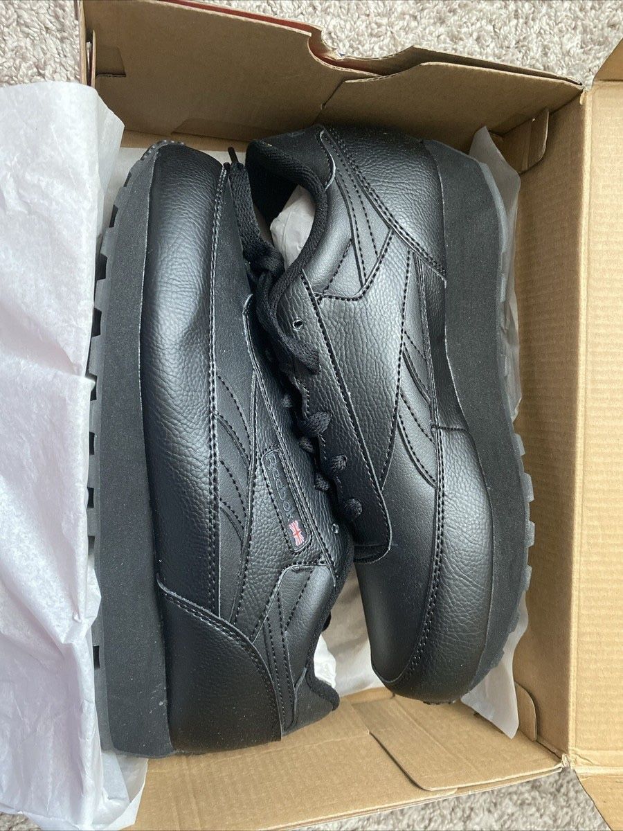 Reebok Classic Renaissance Wide 4E Men's Running Shoes (Size