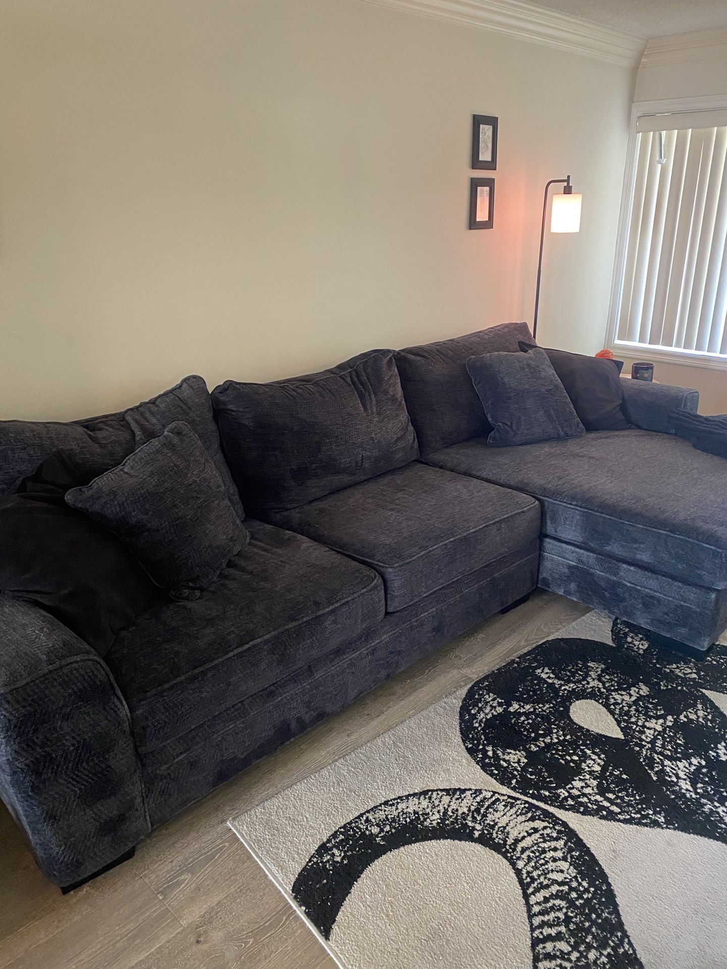 Large sectional (great Condition!)