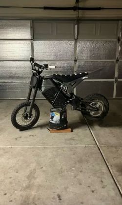 Eskute nova mini