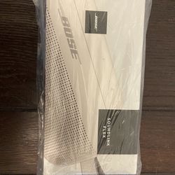 Bose Soundlink Flex-New In box and Plastic
